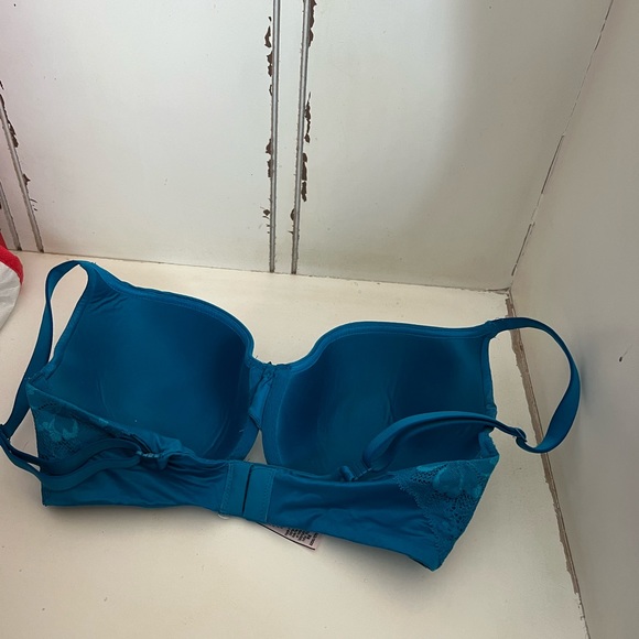 5 Victoria’s Secret Bras size 32DD - Picture 12 of 16